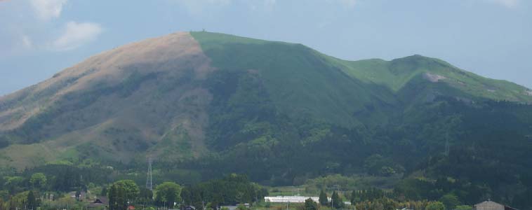 阿蘇外輪山